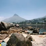 Bakoven Beach House